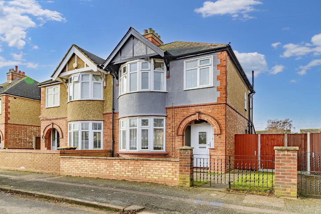 Harefield Avenue, Bedford, MK42 9RL