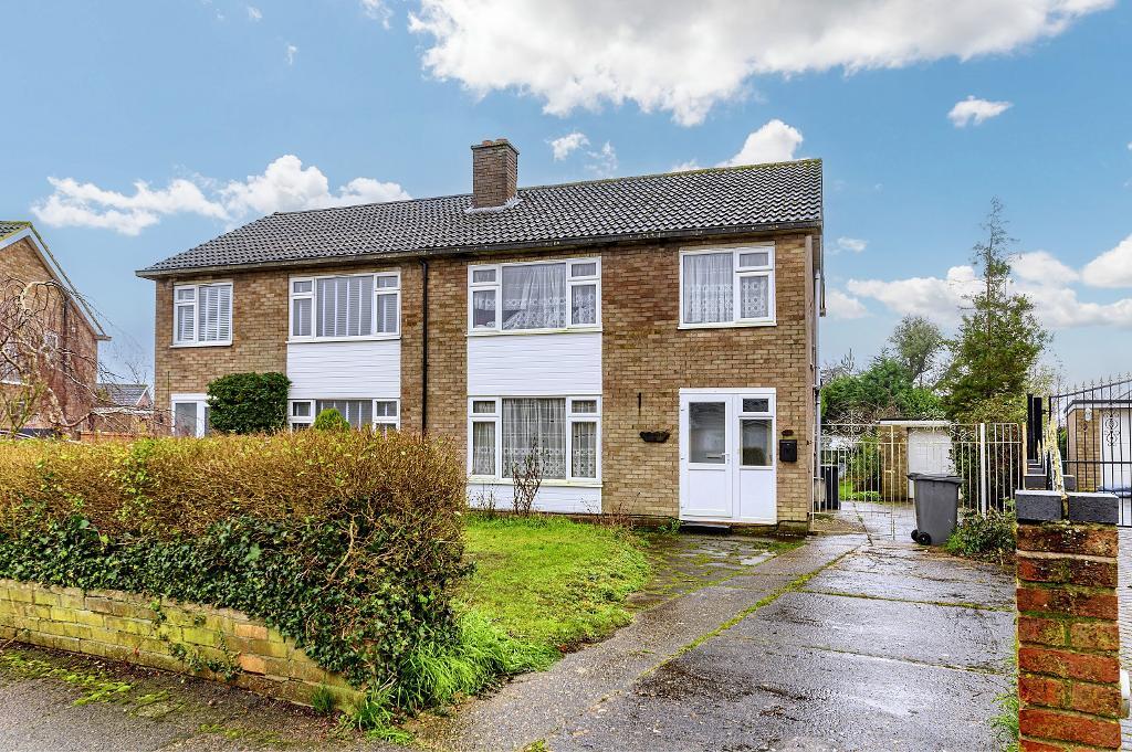 Conway Crescent, Brickhill, Bedford, MK41 7BW