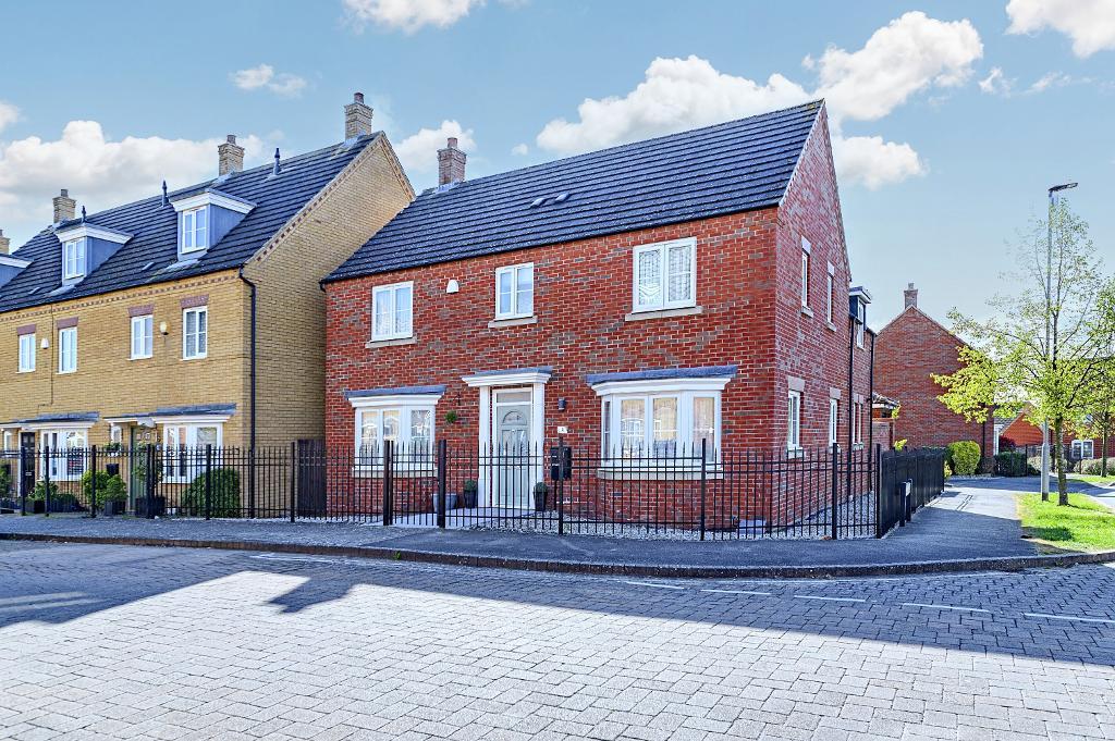 Margil Road, Bedford, MK41 7FQ