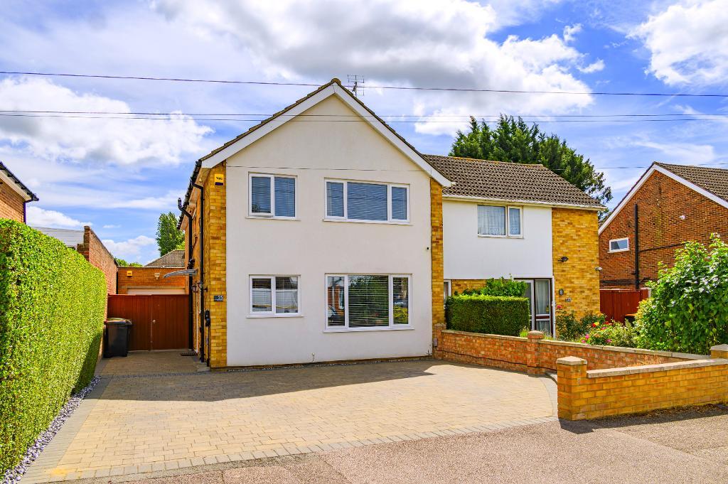Fulmar Road, Bedford, MK41 7JX