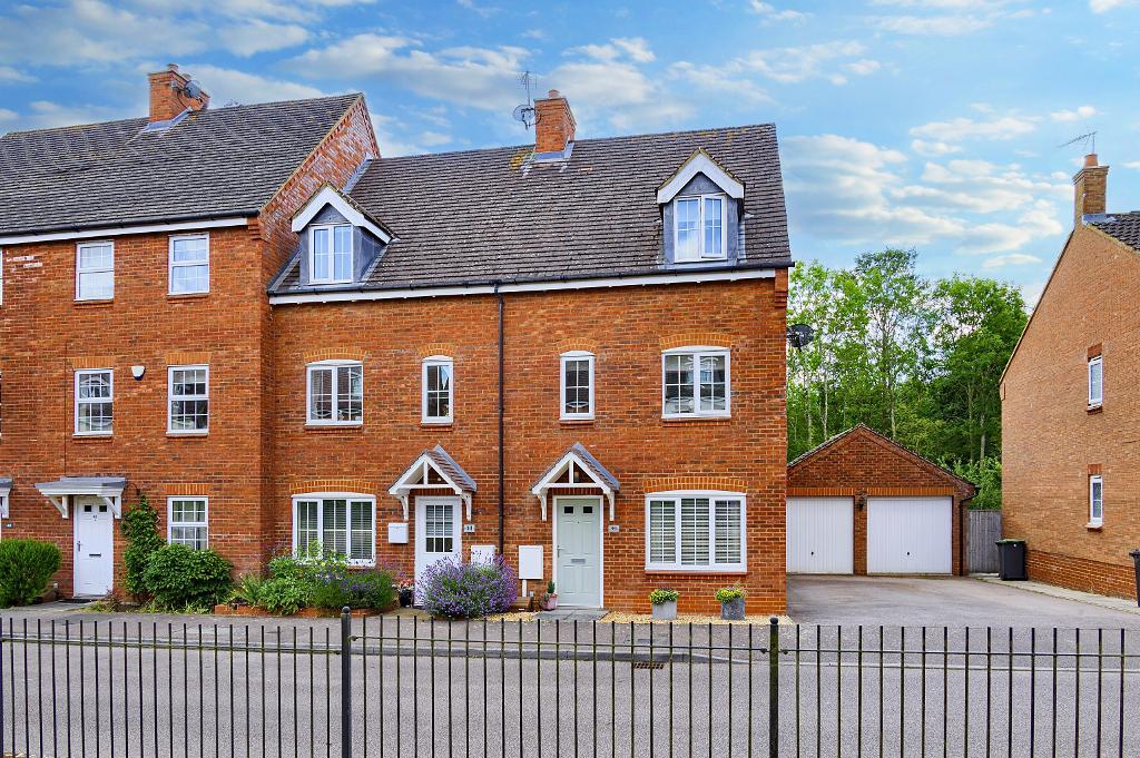 Gibbards Close, Sharnbrook, Bedford, MK44 1LF