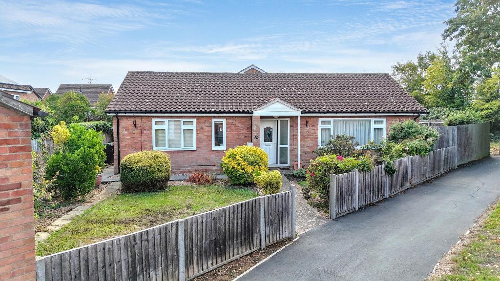 Connaught Way, Bedford, MK41 7LB
