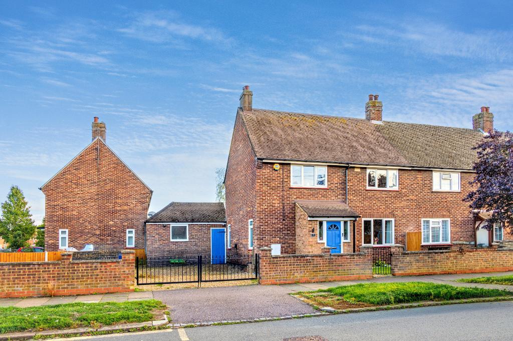 Mareth Rd, Bedford, MK42 0DD